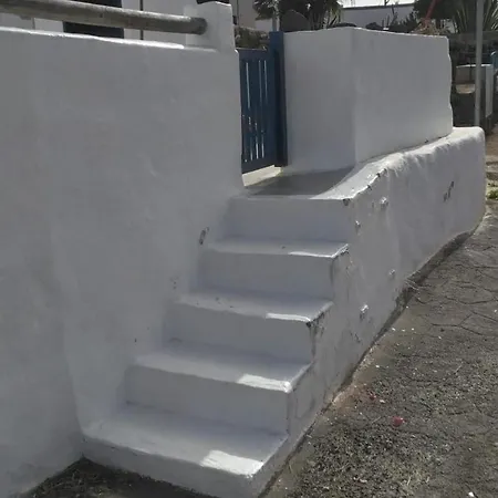 بيت ضيافة Story